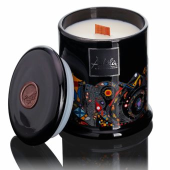 Footprints & Leather Perfume Candle 400g